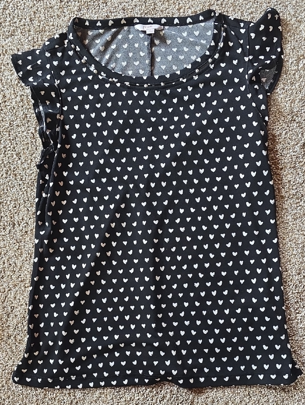 Candie's Black Top with White Heart Print and Pearl Detail Size Small